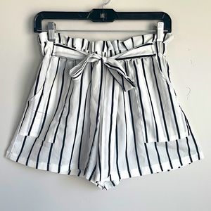 High-Waisted B&W Striped Shorts